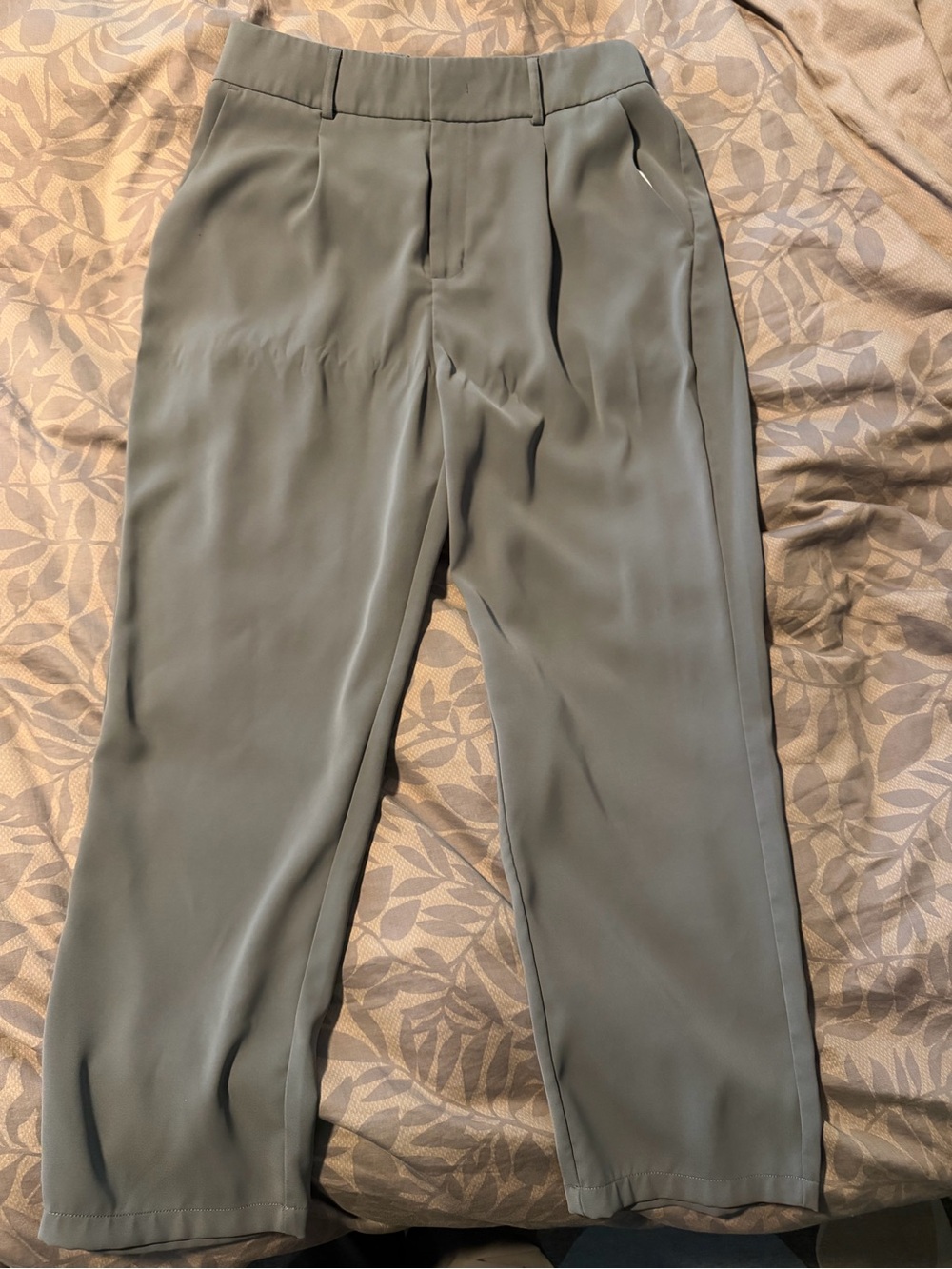 HALARA Men's Tailored Trousers in Sage Green